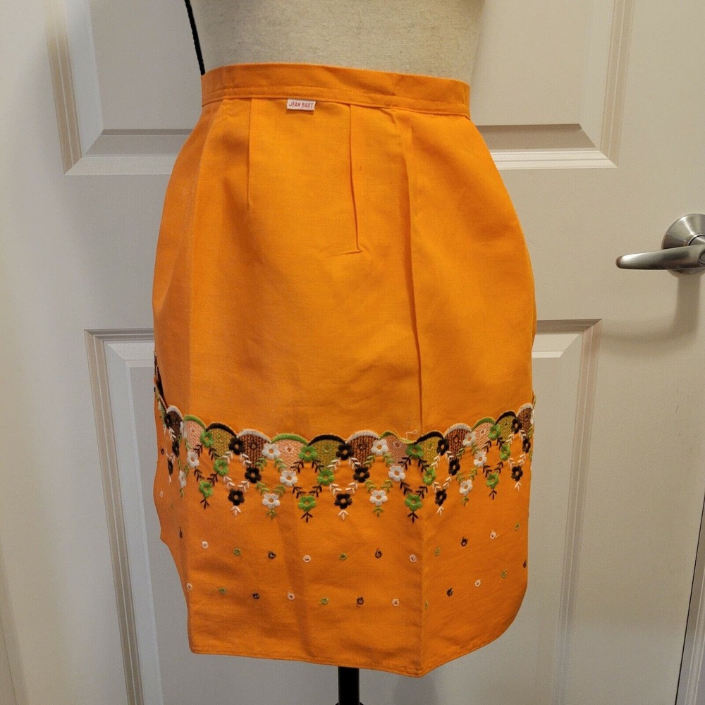 Vintage Jean Bart‎ Orange Linen Floral Cottage Core MCM Embroidered Apron